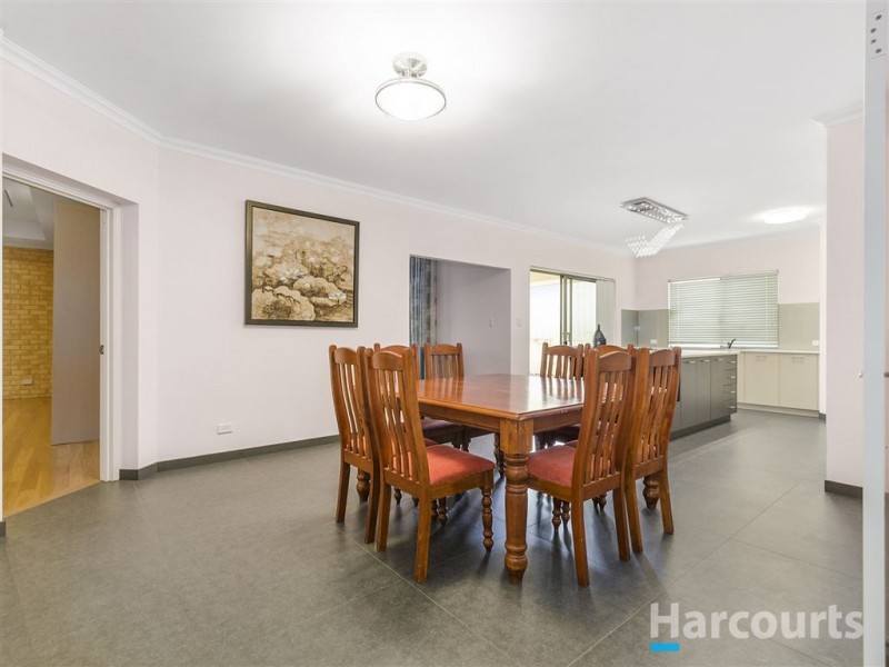 6 Melvich Green, Butler WA 6036