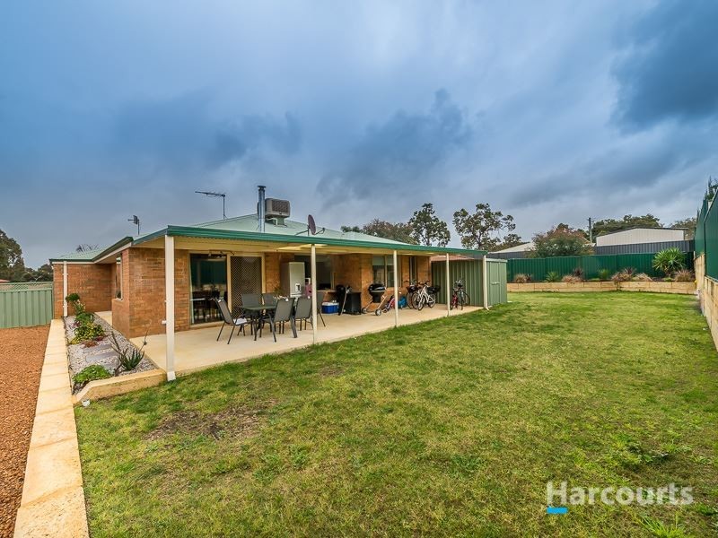 17 Banksia Court, Bullsbrook WA 6084
