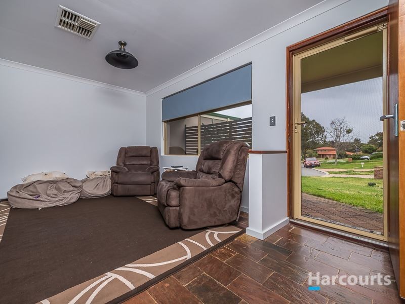 17 Banksia Court, Bullsbrook WA 6084
