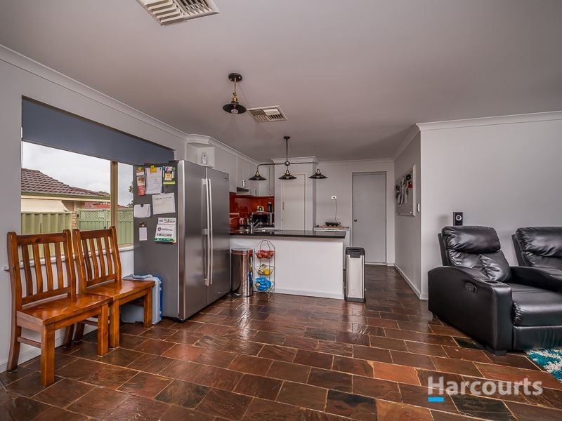 17 Banksia Court, Bullsbrook WA 6084