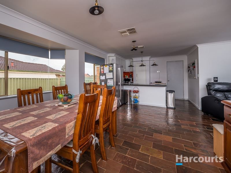 17 Banksia Court, Bullsbrook WA 6084