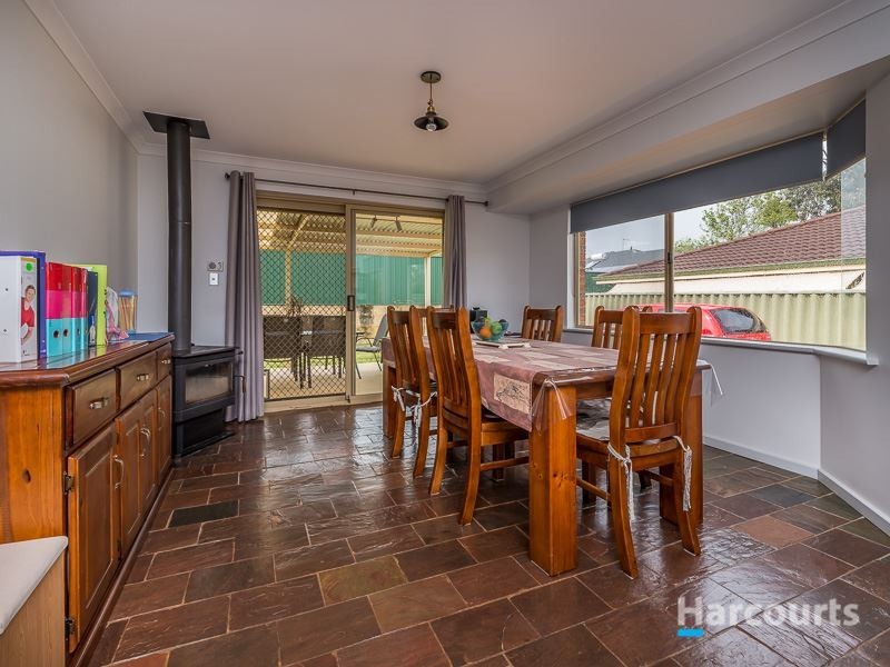 17 Banksia Court, Bullsbrook WA 6084