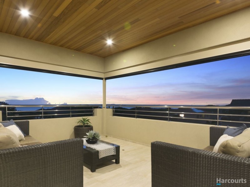 2 Courageous Place, Ocean Reef WA 6027