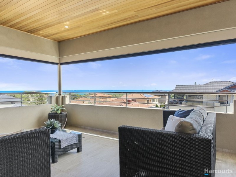 2 Courageous Place, Ocean Reef WA 6027