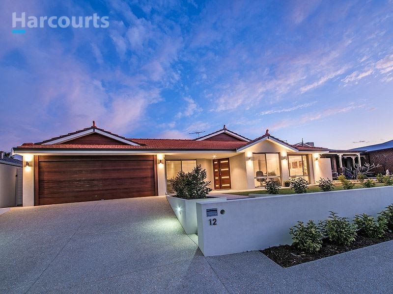 12 Mandal Close, Mindarie WA 6030