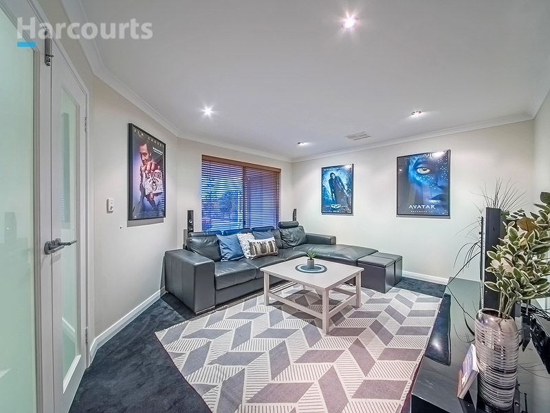 12 Mandal Close, Mindarie WA 6030