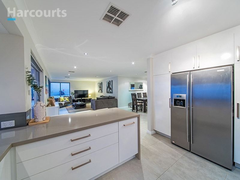 12 Mandal Close, Mindarie WA 6030