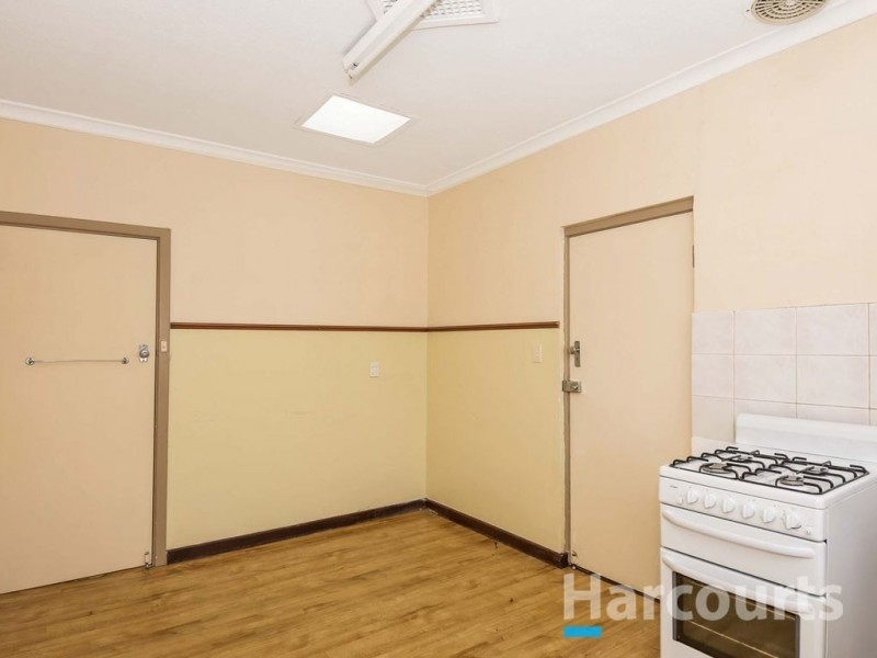 29 Robertsbridge Road, Nollamara WA 6061