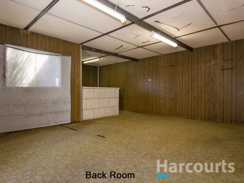 29 Robertsbridge Road, Nollamara WA 6061