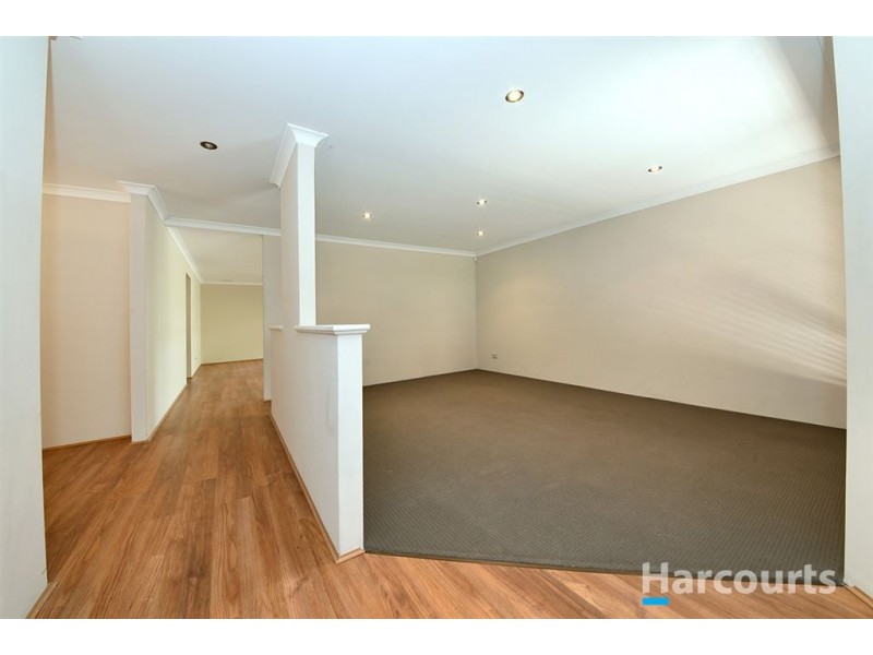 102 Landbeach Boulevard, Butler WA 6036