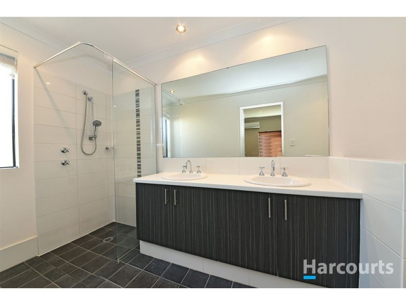 102 Landbeach Boulevard, Butler WA 6036