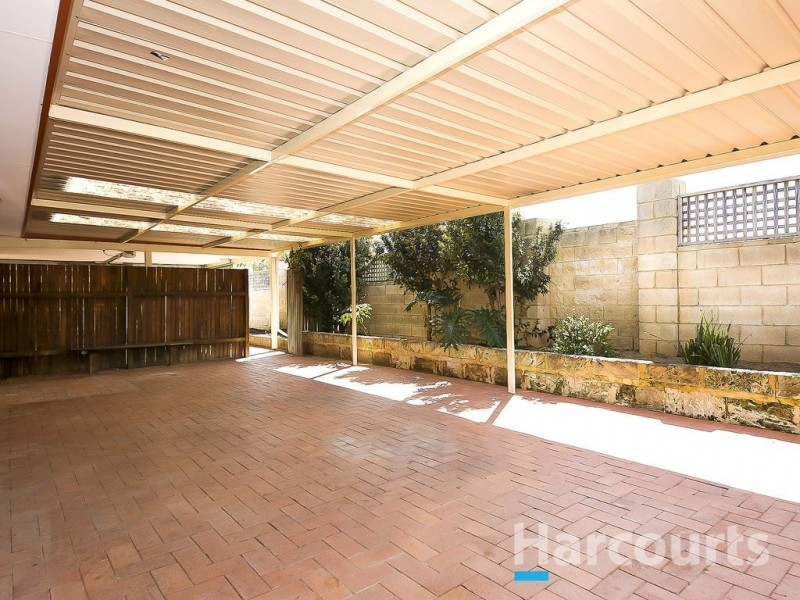 7 Renfrew Gardens, Kinross WA 6028