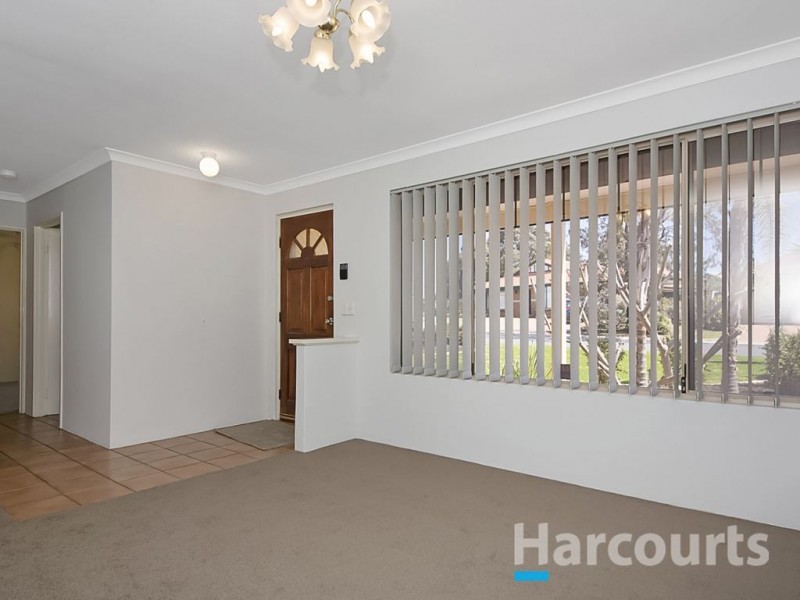 7 Renfrew Gardens, Kinross WA 6028