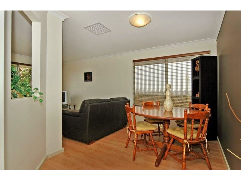 8 Ghan Place, Currambine WA 6028