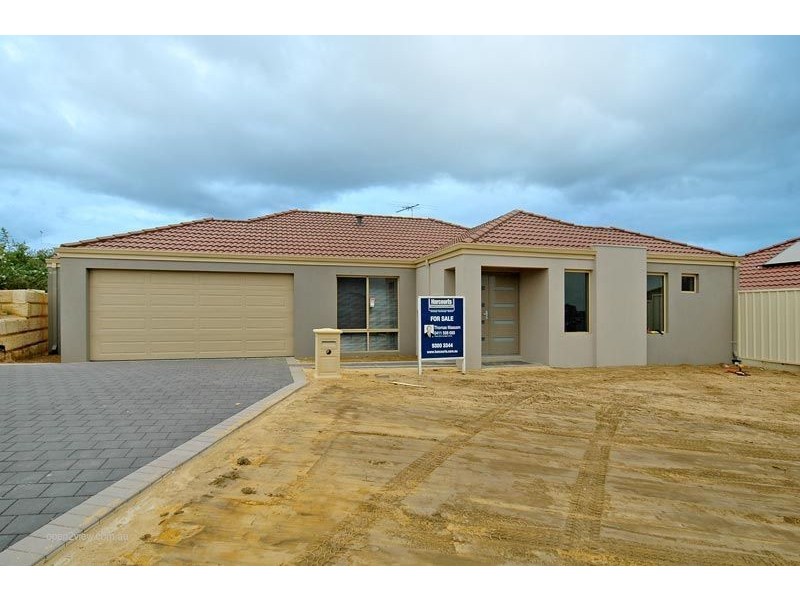2/32 Messina Drive, Sinagra WA 6065