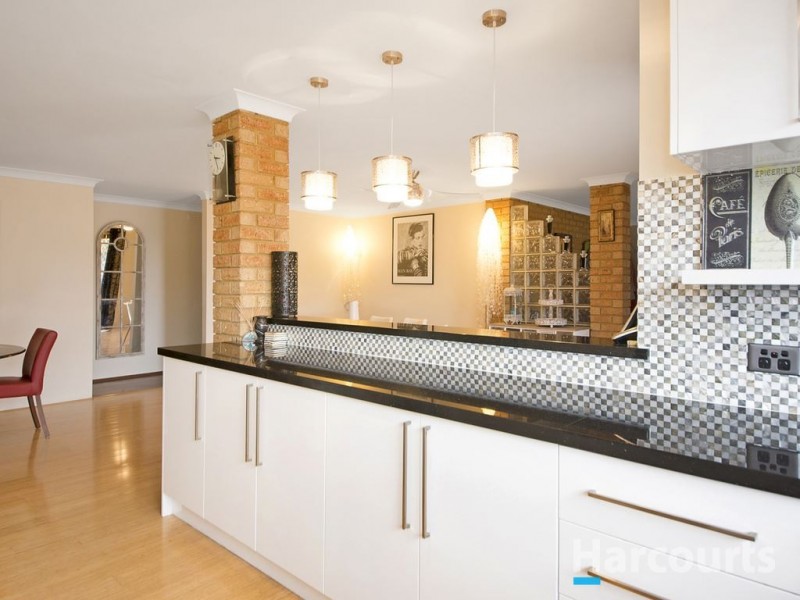 9 Furl Court, Ocean Reef WA 6027