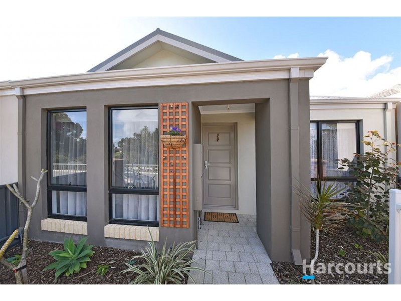 71 Cuddlepie Turn, Banksia Grove WA 6031