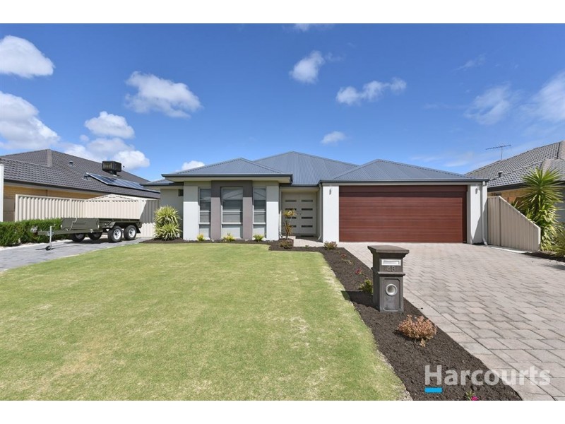 48 Liriope Parkway, Sinagra WA 6065