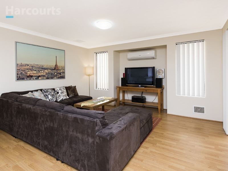 101A Shiraz Boulevard, Pearsall WA 6065