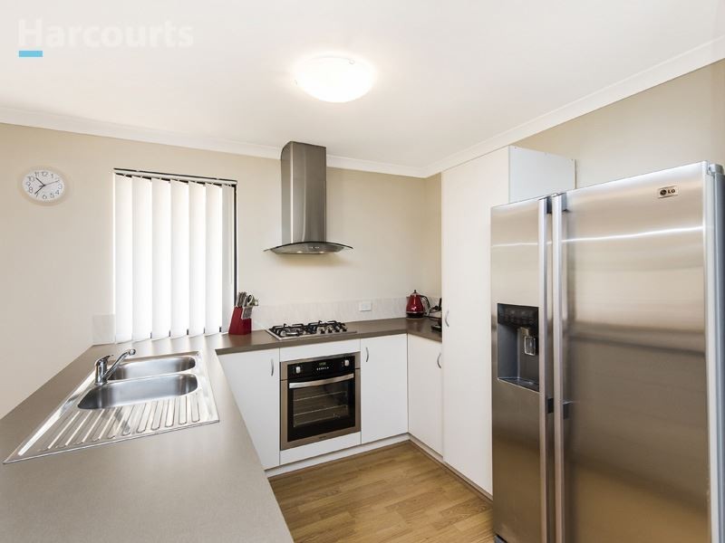 101A Shiraz Boulevard, Pearsall WA 6065