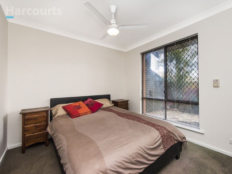 4 Douro Court, Kingsley WA 6026