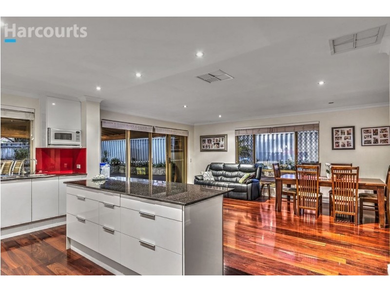 4 Iseo Place, Joondalup WA 6027