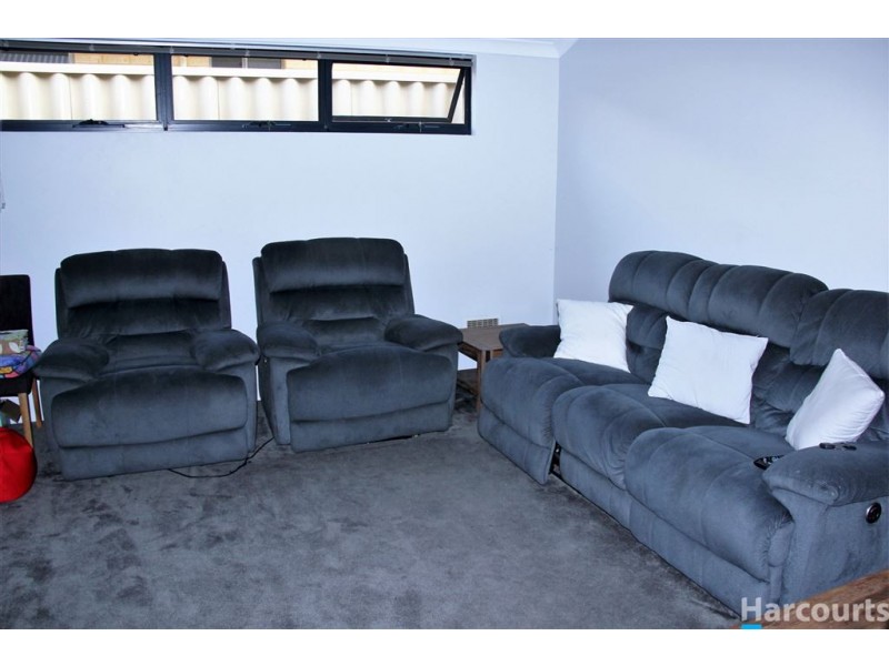 12 Manningtree Approach, Butler WA 6036