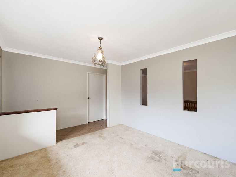 50 Elliot Road, Hocking WA 6065