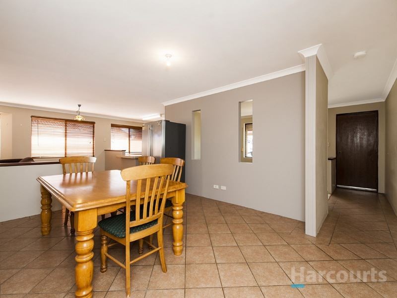 50 Elliot Road, Hocking WA 6065