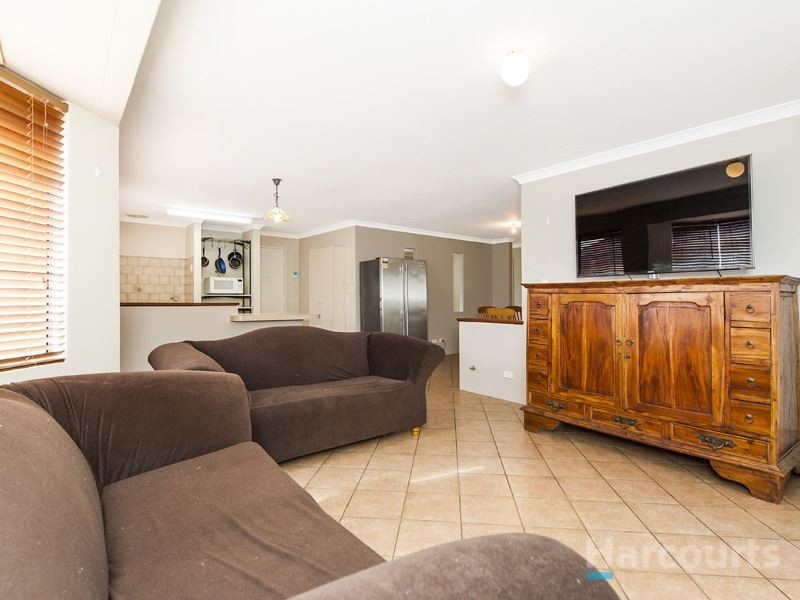 50 Elliot Road, Hocking WA 6065