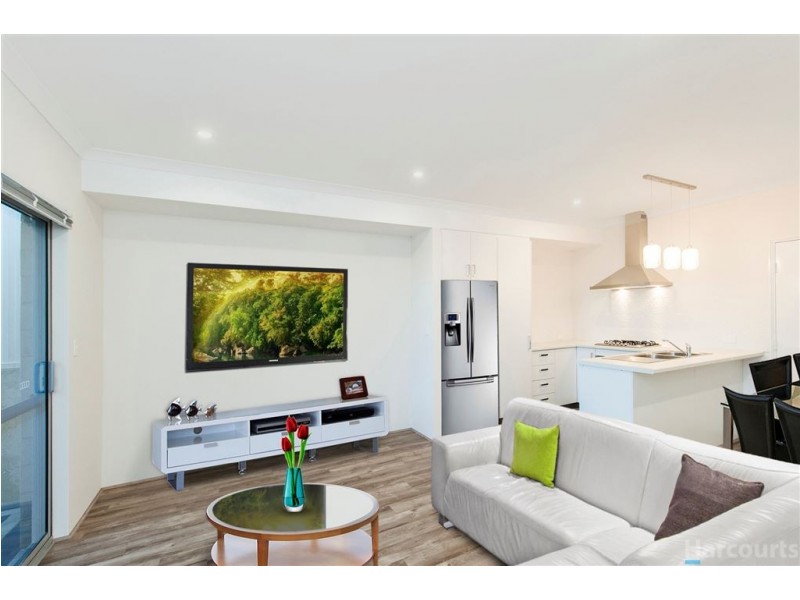 2/34 Willespie Drive, Pearsall WA 6065