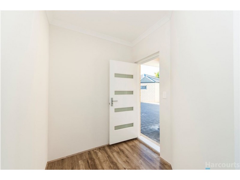 2/34 Willespie Drive, Pearsall WA 6065