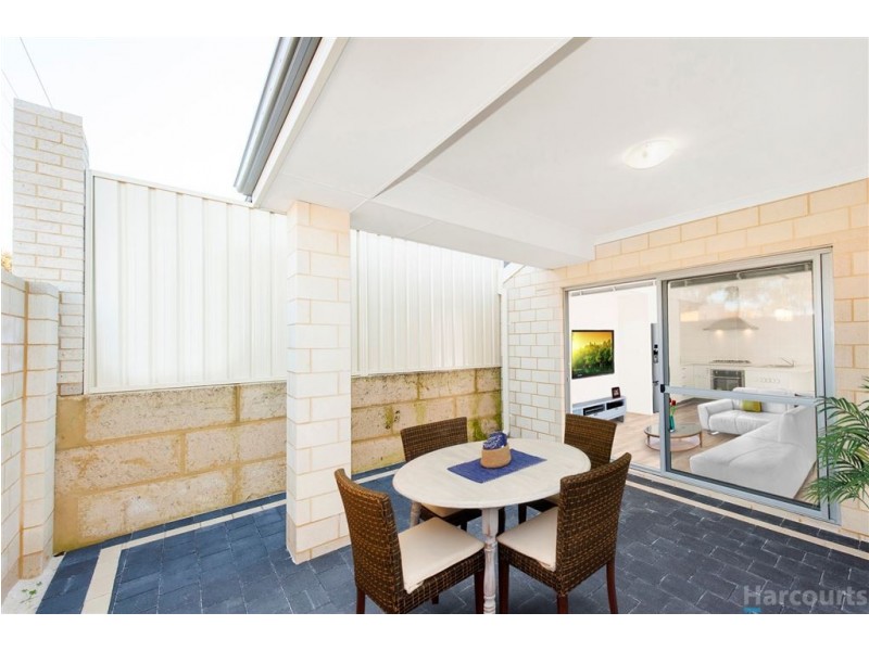 2/34 Willespie Drive, Pearsall WA 6065