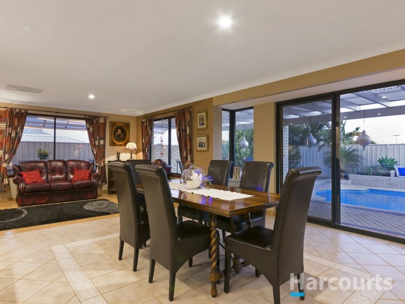 36 Blairgowie Heights, Kinross WA 6028