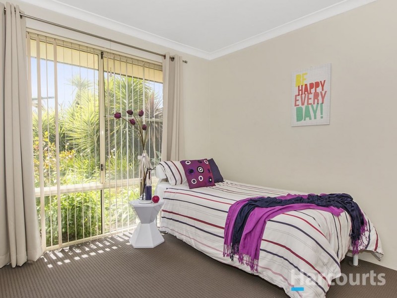 9 Glendevon Turn, Kinross WA 6028