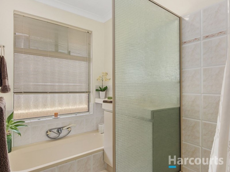 9 Glendevon Turn, Kinross WA 6028