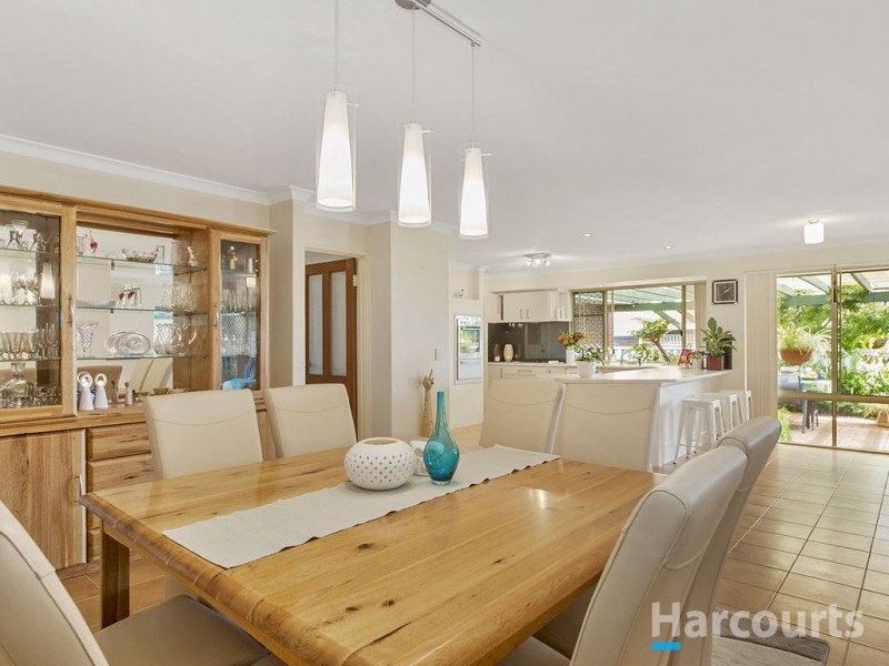 9 Glendevon Turn, Kinross WA 6028