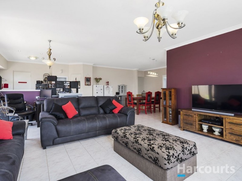72 Ballymote Gardens, Ridgewood WA 6030