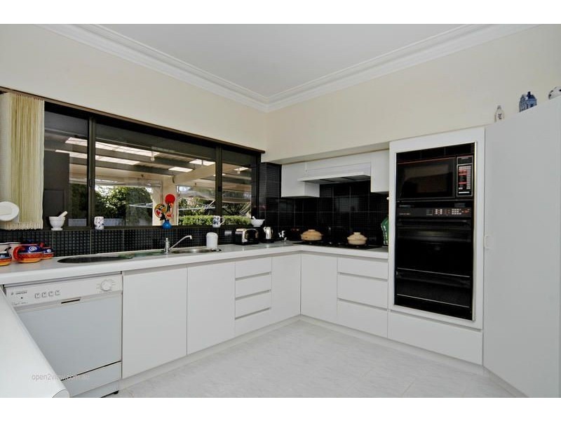 5 Ensign Way, Beldon WA 6027