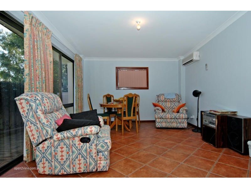 5 Ensign Way, Beldon WA 6027
