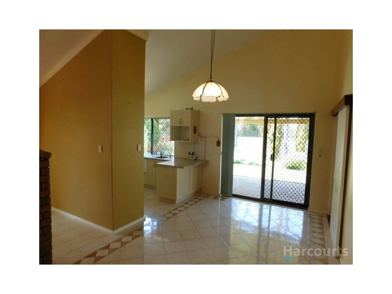 32 Vista Close, Edgewater WA 6027