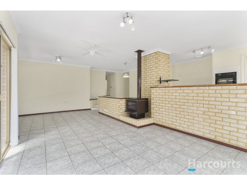 66 Lakevalley Drive, Edgewater WA 6027