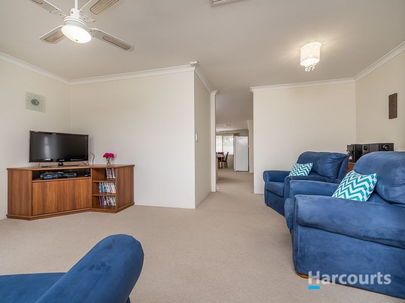 16 Hurd Road, Bullsbrook WA 6084