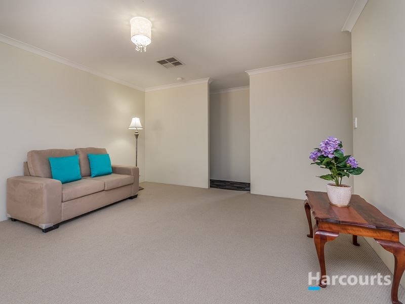 16 Hurd Road, Bullsbrook WA 6084