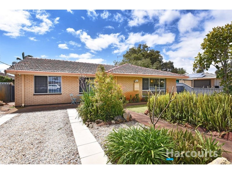 4 Woonan Street, Wanneroo WA 6065