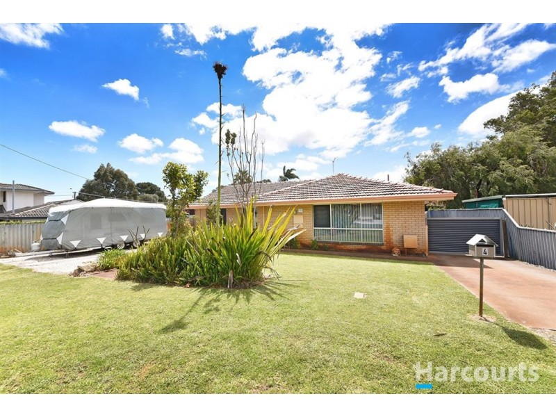 4 Woonan Street, Wanneroo WA 6065