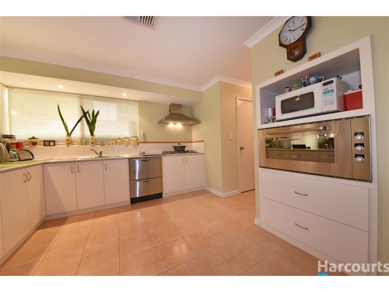 2 Vasse Court, Wanneroo WA 6065