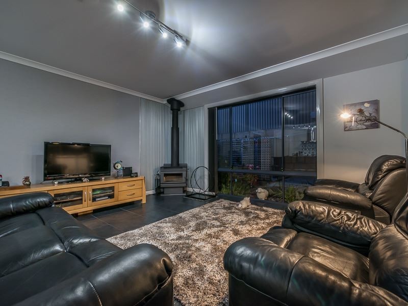 33 Hurd Road, Bullsbrook WA 6084