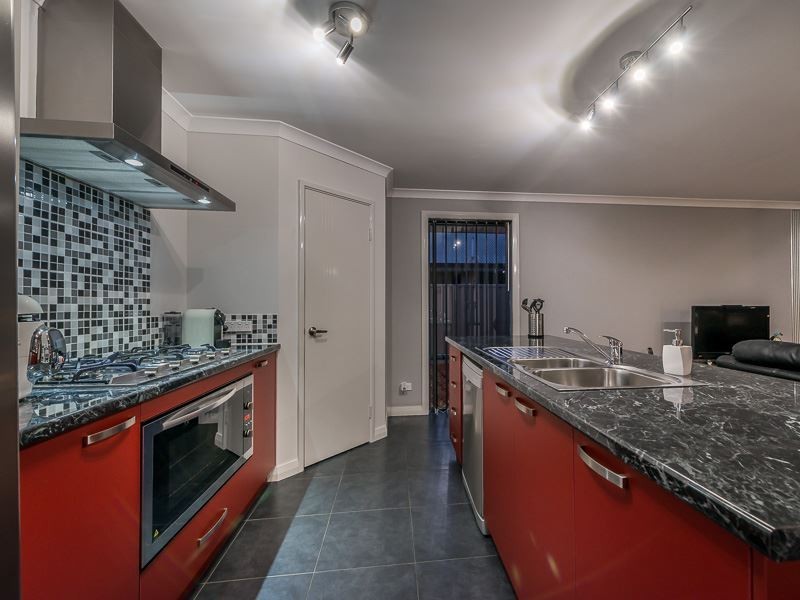 33 Hurd Road, Bullsbrook WA 6084