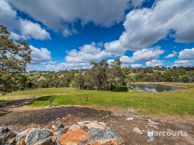 179 Clarkson Road, Bullsbrook WA 6084